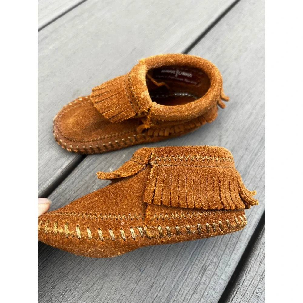 Minnetonka Kids Brown‎ Suede Fringe Moccasins Infant Size 3 1762 Booties